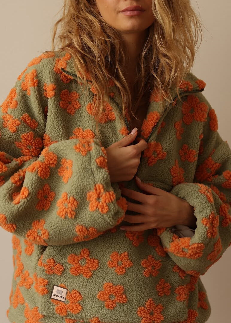 Ciedera Floral Fleece Pullover