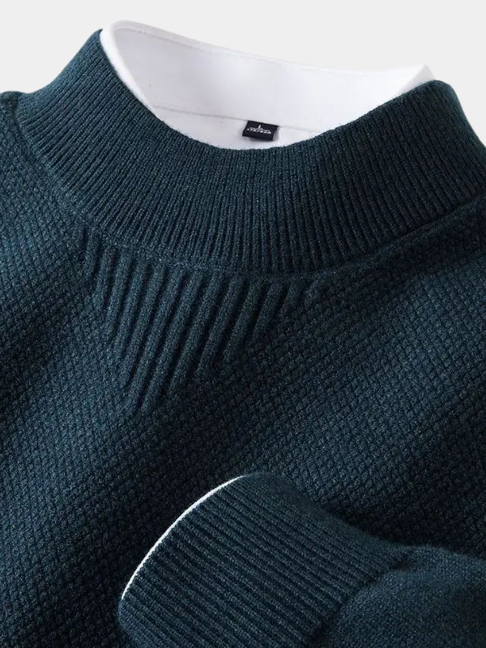 Ciedera Textured Rib-Knit Crewneck Sweater