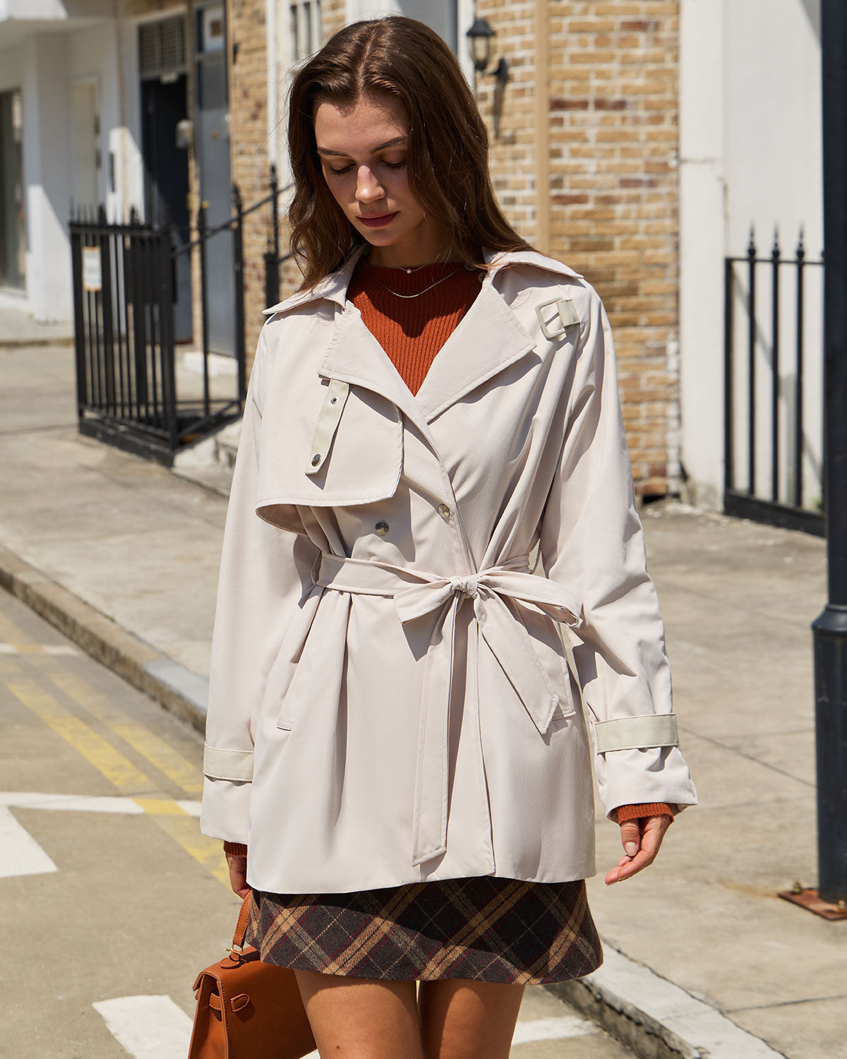 Ciedera Belted Pockets Trench Coat Beige